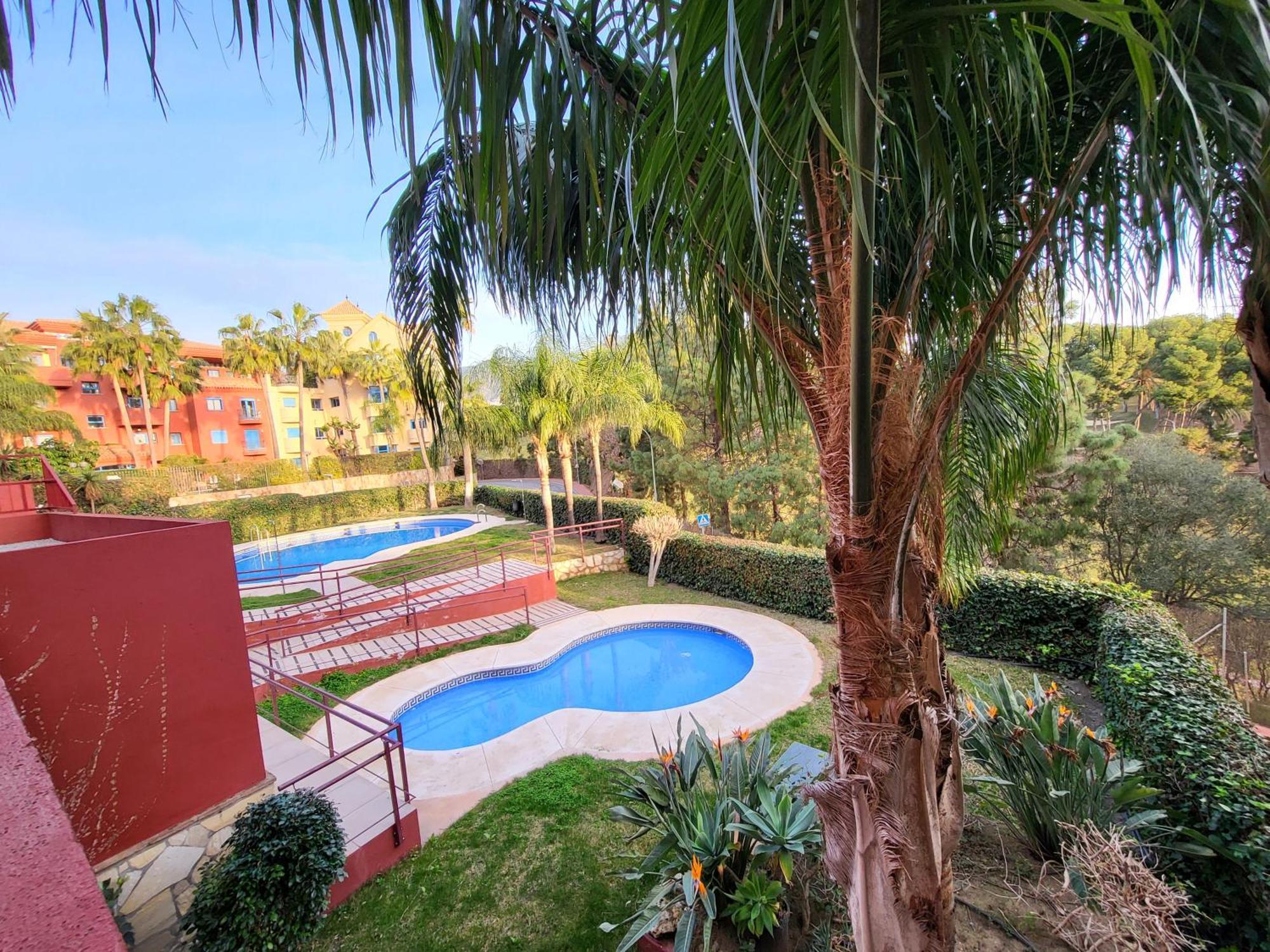 Golf - Casa En Golf Torrequebrada, 2 Dormitorios, Parking, Piscina, Playa A 800 Metros Apartment *