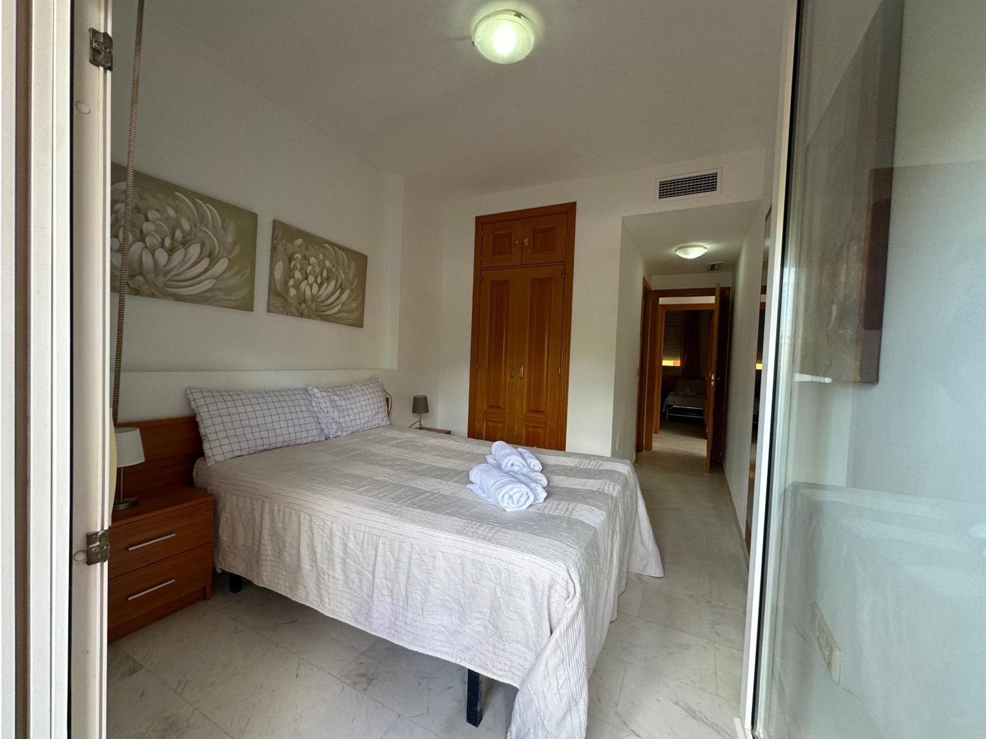 Golf - Casa En Golf Torrequebrada, 2 Dormitorios, Parking, Piscina, Playa A 800 Metros Benalmadena