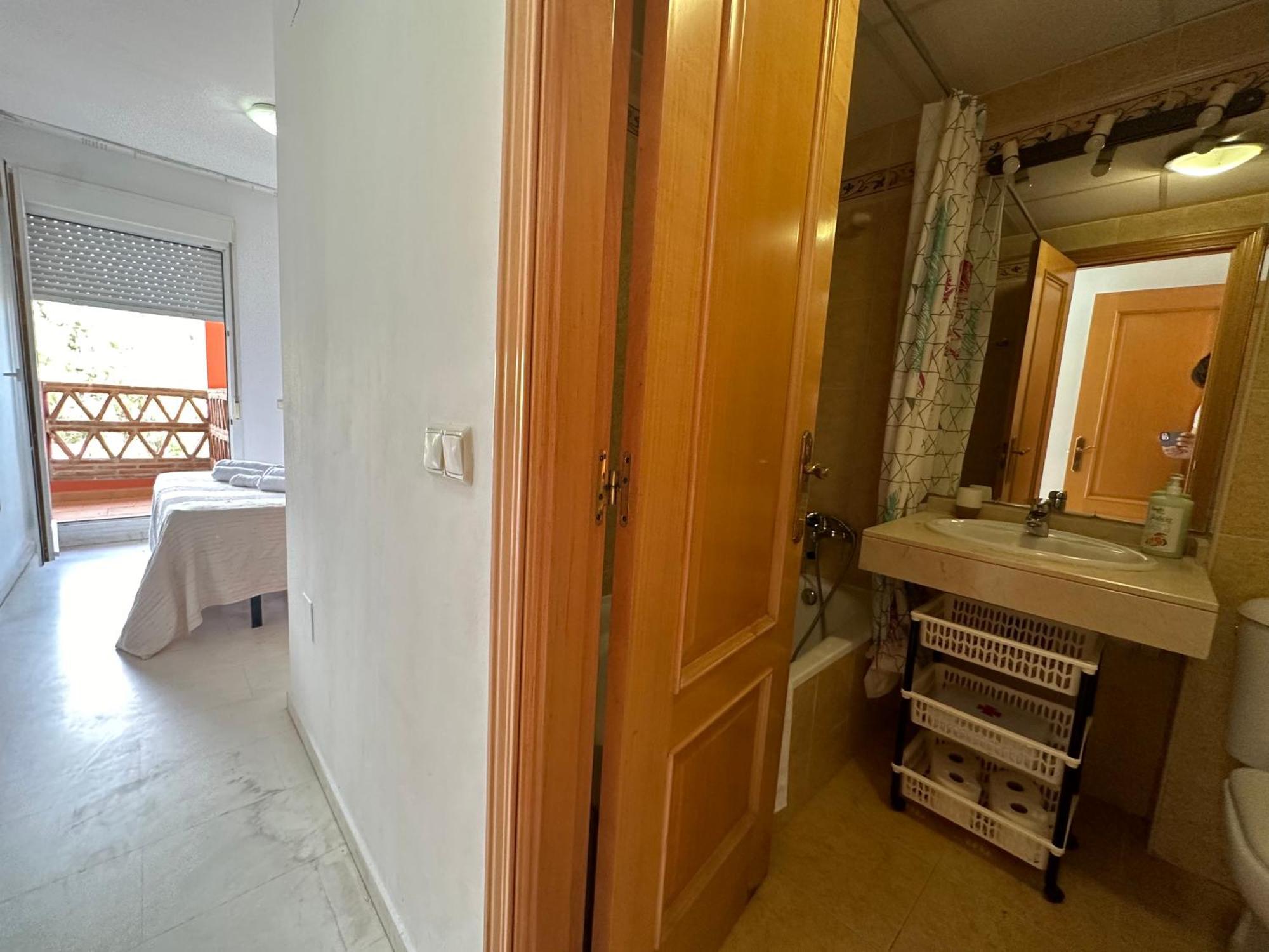 Golf - Casa En Golf Torrequebrada, 2 Dormitorios, Parking, Piscina, Playa A 800 Metros Apartment